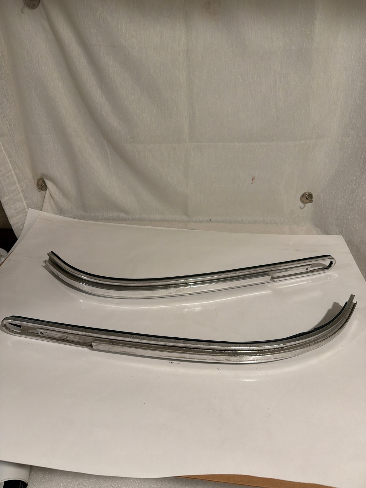 Set Early 67/73 Porsche 911 Bumper guards