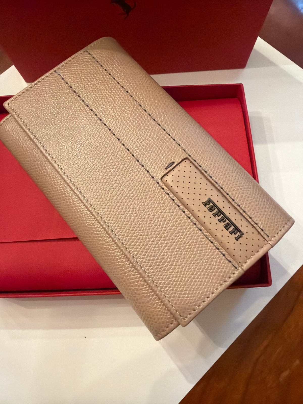 Ferrari Maranello SPA Leather Italian Pocket Purse