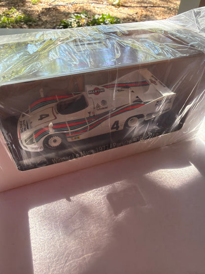 Porsche Museum Model 936 #4 Ickx Bell Winner 24h Le Mans 1977 1/43